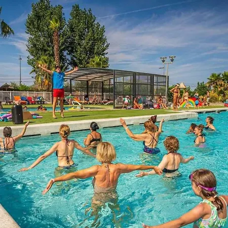 4 Etoiles - Parc Aquatique - Eeiagh Campingplads
