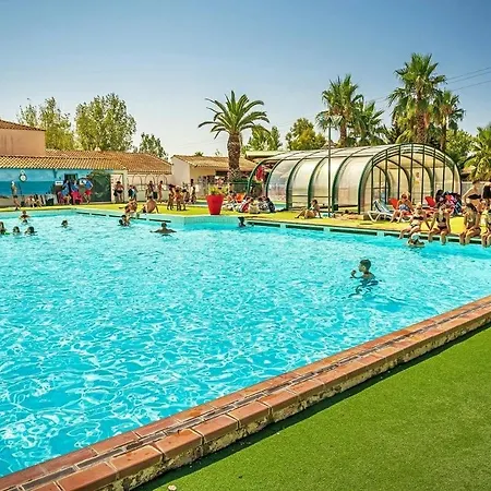 キャンプ場 Zecamping 4 500M Plage Piscine Couverte Animaux Acceptes Club Enfant