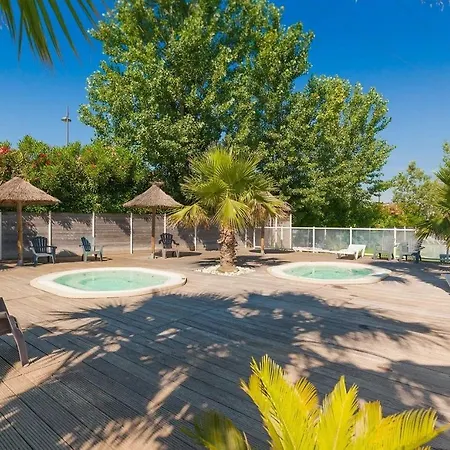 Kamp alanı Zecamping 4 Etoiles - A 500 M - Parc Aqua - Mh Climatise Et Plancha