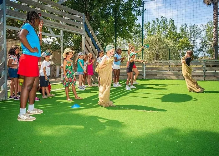 4 Etoiles - Parc Aquatique - Eeiagh 캠프장 *