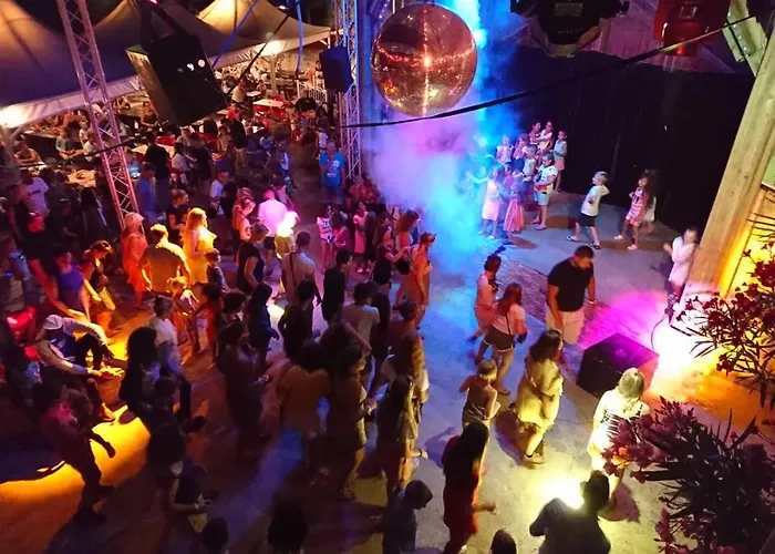 4 étoiles - Parc Aquatique - Eeiagh Camping